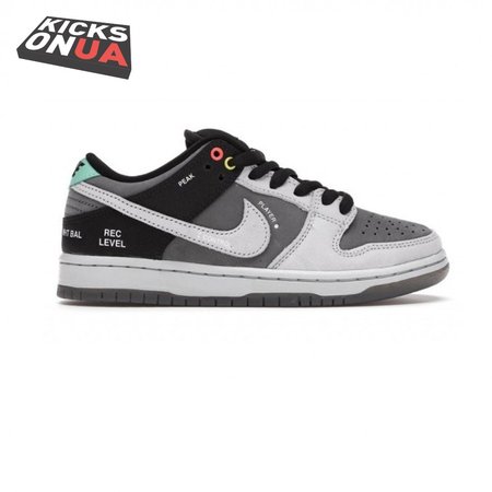 Dunk Low SB 'Camcorder' Size 40-47.5